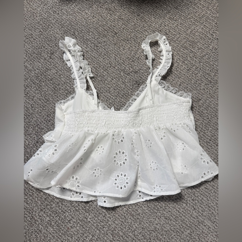 SHEIN White Eyelet Ruffle Peplum Cami Tank Size Medium - Picture 8 of 11